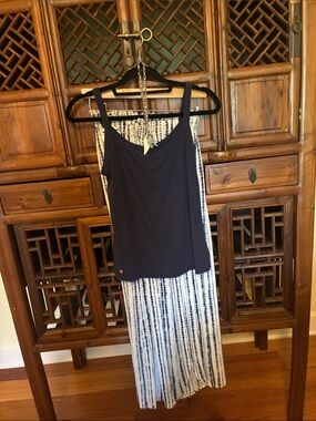Lilly Pulitzer Navy Cami ~ Size M